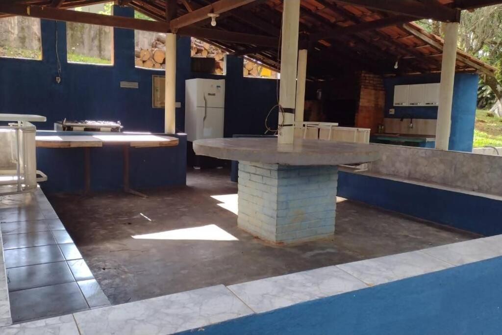 Chacara Com Piscina Em Condominio Fechado Prox Shopping Outlet Catarina Mairinque Bagian luar foto