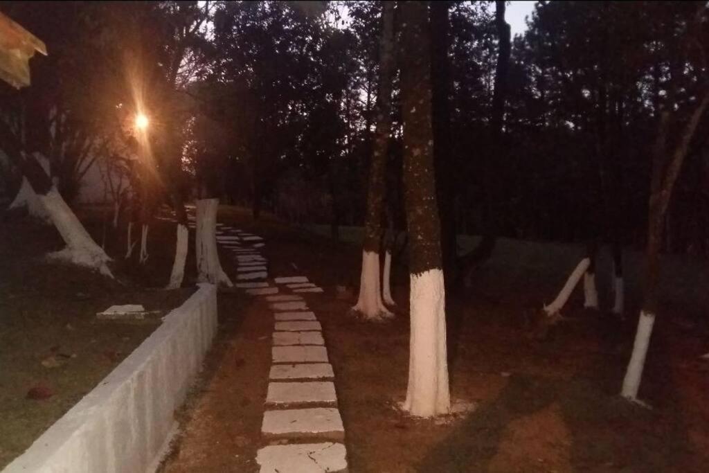 Chacara Com Piscina Em Condominio Fechado Prox Shopping Outlet Catarina Mairinque Bagian luar foto