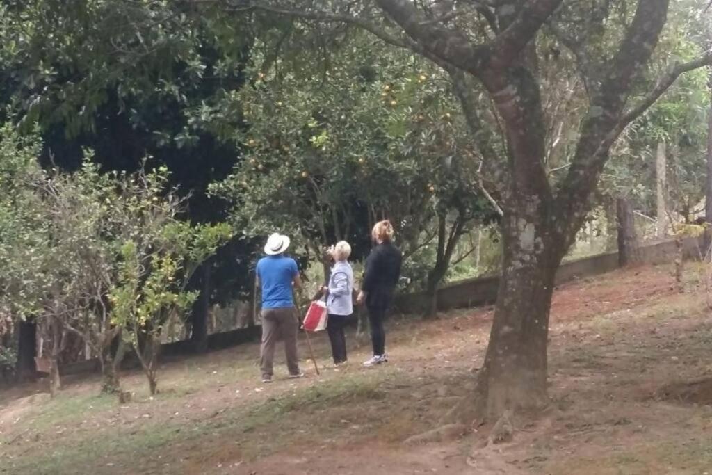 Chacara Com Piscina Em Condominio Fechado Prox Shopping Outlet Catarina Mairinque Bagian luar foto