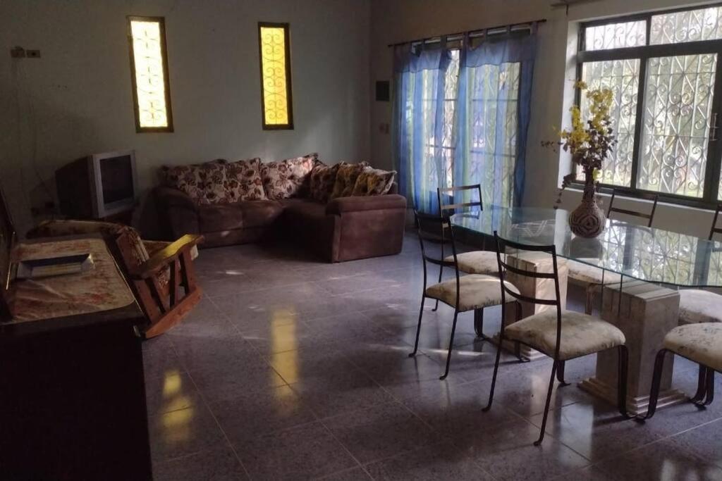 Chacara Com Piscina Em Condominio Fechado Prox Shopping Outlet Catarina Mairinque Bagian luar foto