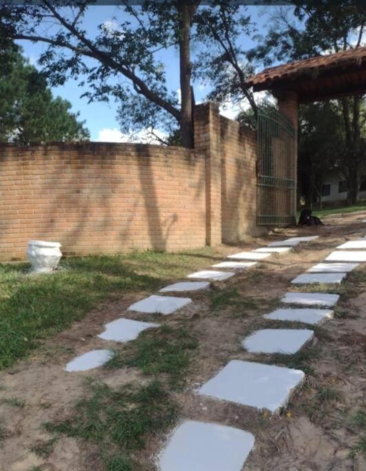 Chacara Com Piscina Em Condominio Fechado Prox Shopping Outlet Catarina Mairinque Bagian luar foto
